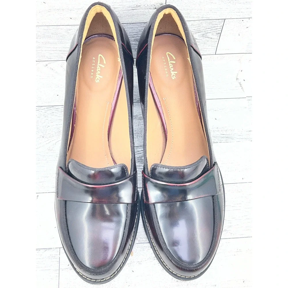 Clarks Artisan Women Burgundy Leather Block Heel‎ Penny Loafers Size 6M
